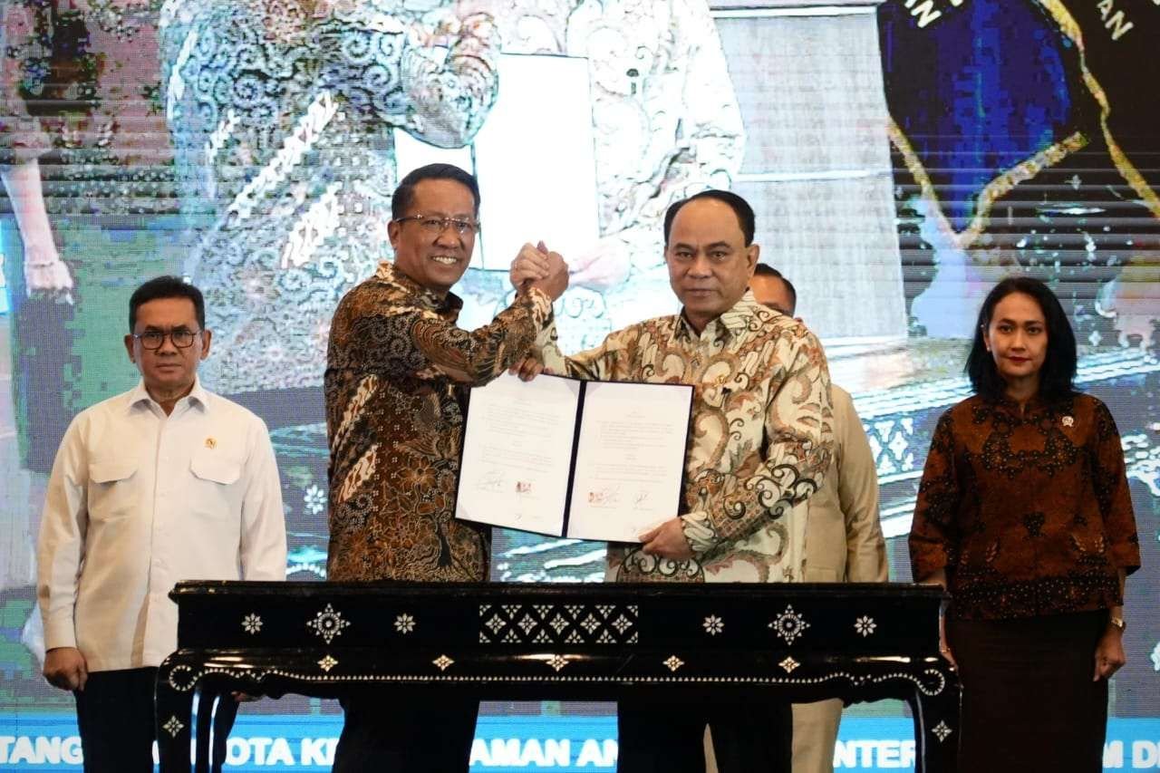 Pemerintah Kabupaten Dorong Maju Koperasi Merah Putih, Raih Penghargaan dari Kemenkop RI