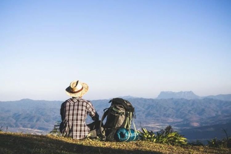 Ingin Traveling tapi Uang Kurang? 5 Tips Biar Hobi Jalan-jalan Tetap Berjalan tanpa Kosongkan Kantong