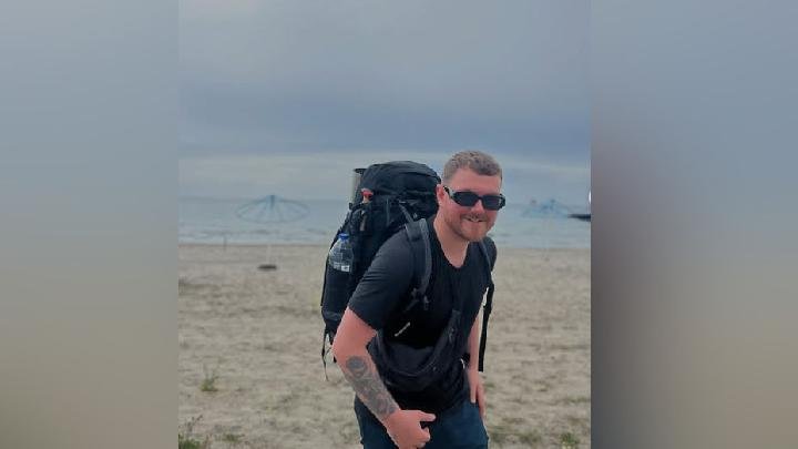 Cerita Traveler Jalan Kaki 15.000 kilometer dari Inggris ke Vietnam
